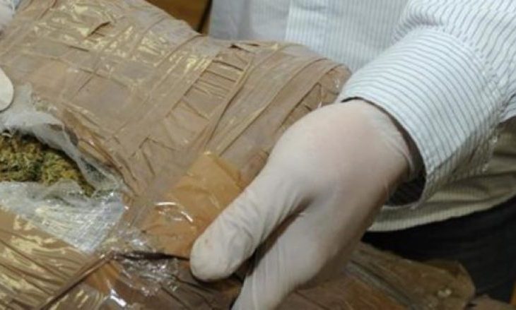Gjenden katër kilogramë marihuanë në një banesë në Tetovë