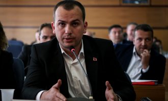 Kastrati: Kurti e ka përdorur bashkimin kombëtar për një përkrahje më të madhe