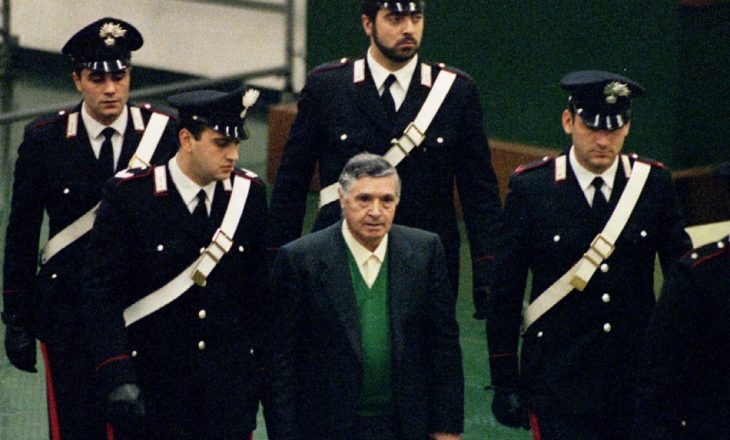 Vdes bosi i “Cosa Nostra”, Toto Riina