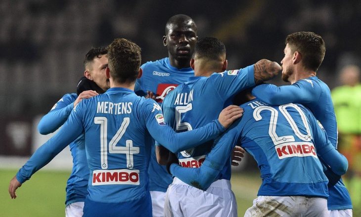 Napoli shfrytëzon humbjen e Interit, merr kryesimin e Serie A