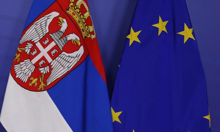 Serbia hap edhe dy kapituj me Bashkimin Evropian
