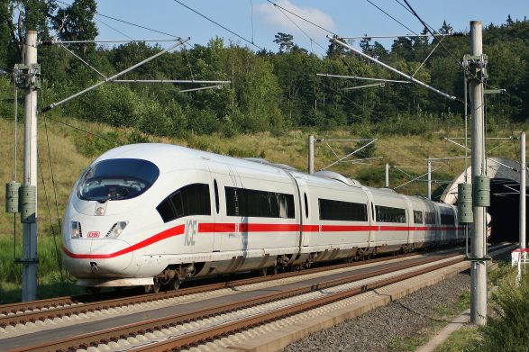 Në Zvicër do të ulen çmimet e biletave të trenave