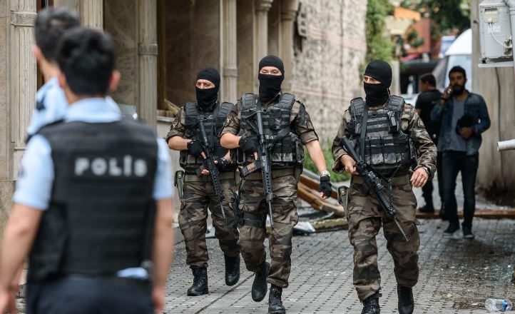 Turqia arreston dhjetëra militantë të ISIS-it