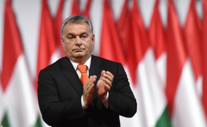 Hungaria nuk do të jetë kurrë vend i migrantëve