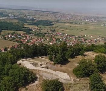 Udhëtim tredimensional në kalanë e Harilaqit (video)