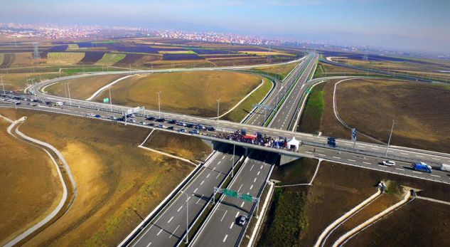 Lekaj flet për çminin dhe pagesën e autostradave në Kosovë