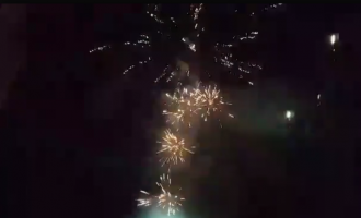 Shoqërohet në polici një person për hedhje të fishekzjarrëve në kryeqytet