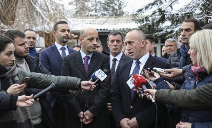 Haradinaj paralajmëron rritjen e çmimit të rrymës, por “jo në këtë kohë të vështirë”