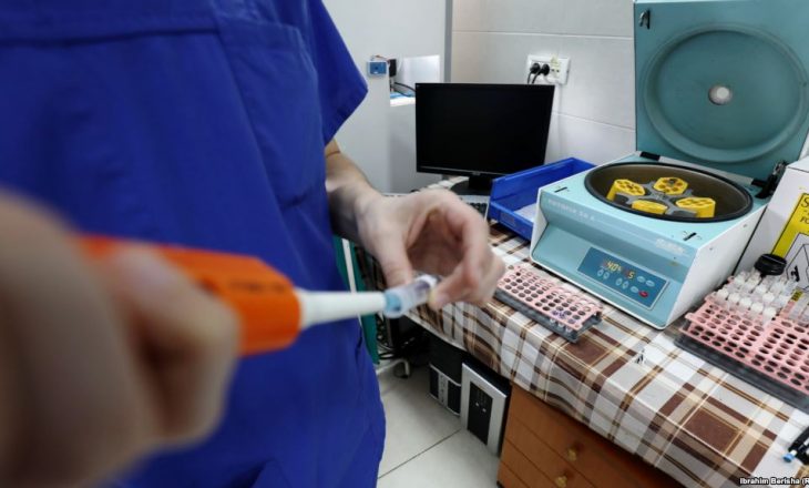 Laboratorët emergjent të ngarkuar me analiza jo urgjente