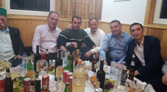 Meze e muhabet për Fatmir Limajn dhe bashkëpunëtorët e tij