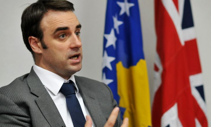 O’Connell: Politikanët kosovarë të përfshirë në shpëlarjen e parave