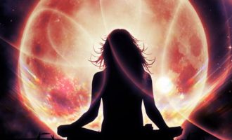 Efekti i eklipsit hënor mbi mendjen, trupin dhe shpirtin tuaj