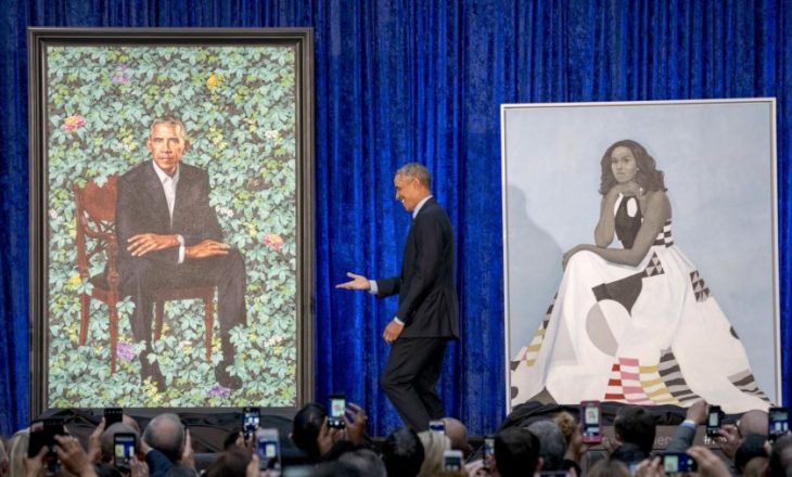 Prezantohen portretet zyrtare të çiftit Obama
