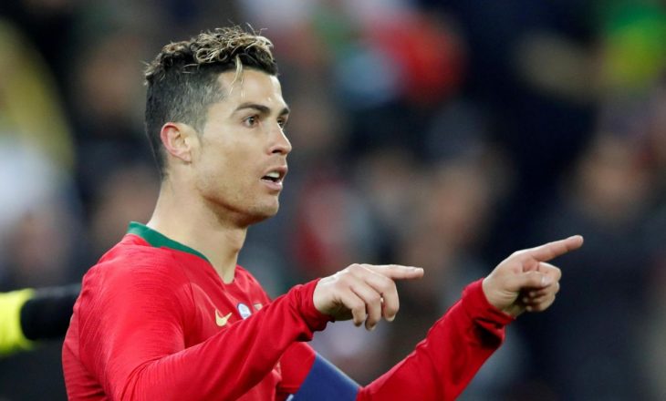 Ronaldo e lë prapa Messin, i treti në histori