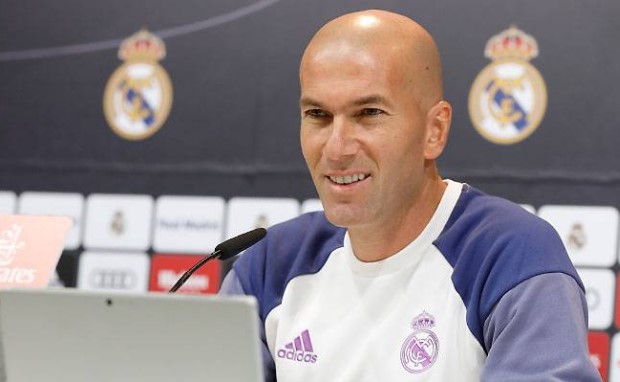 Zidane reagon rreth shortit dhe kundërshtarit