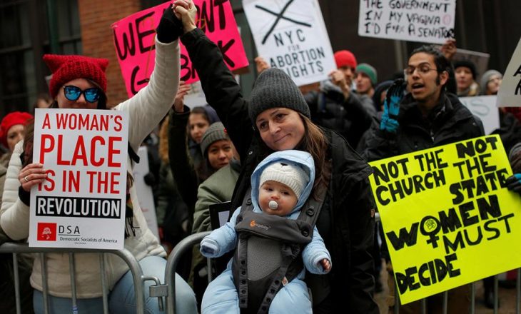 E dënuara për abort lirohet pas 15 vjetësh