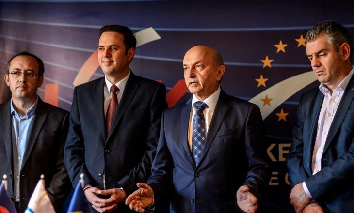 Abdixhiku tregon dy vendimet që u morën sot në mbledhjen e kryesisë së LDK-së