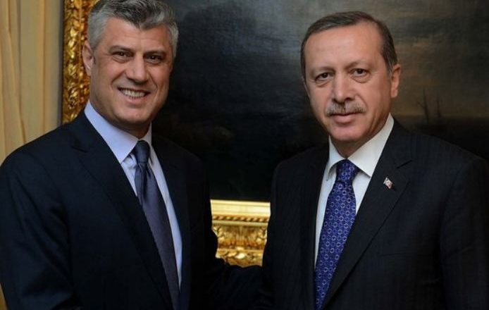 Thaçi thotë se Turqia s’i kërkoi kurrë gjashtë gylenistët e arrestuar sot