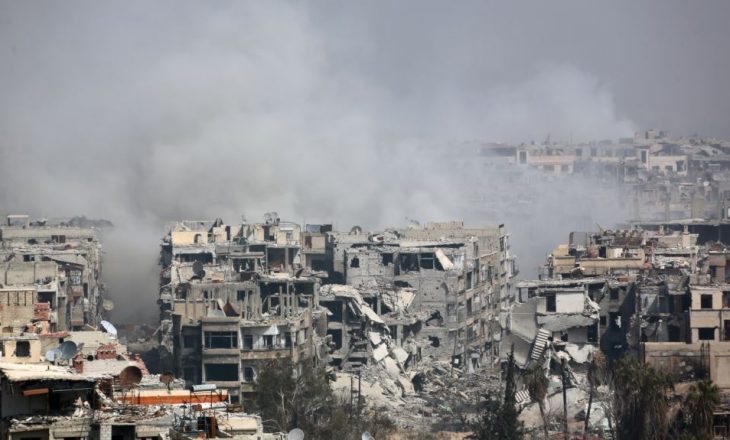 Rebelët sirianë largohen nga një zonë e Gutas Lindore