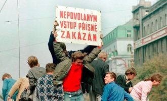 Fundi i komunizmit nisi në 1968-ën