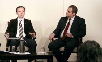 Kurti: Dorëheqjet janë për keqardhje, nuk ka ndarje në Vetëvendosje