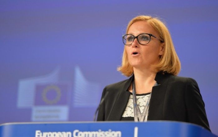 Brukseli sqarohet rreth vazhdimit të dialogut