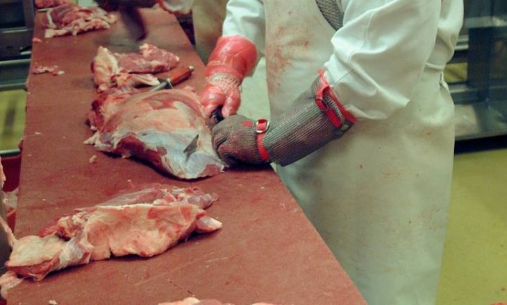 Arsyetimi i kompanisë belge për mishin që e dërgoi në Kosovë