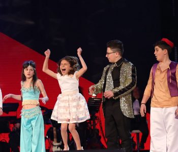 Miriam Cani çon në gjysmëfinale Anën dhe Denisin