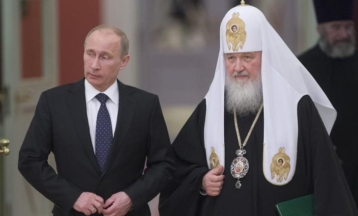 Njësia speciale ruse ‘bllokon’ Tiranën në Patriarkut të Moskës