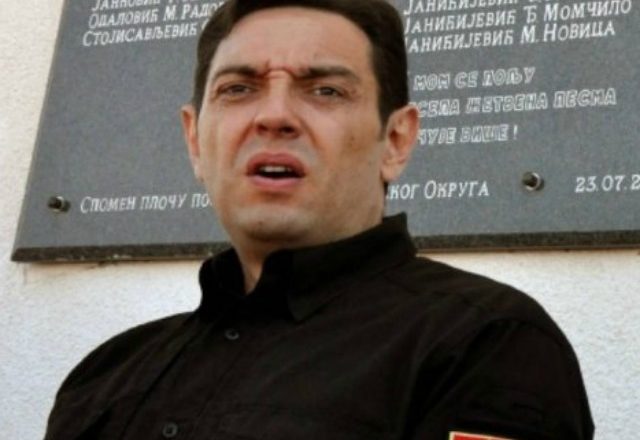 Sindikata e ushtrisë serbe ka një porosi për ministrin serb të mbrojtjes Vulin