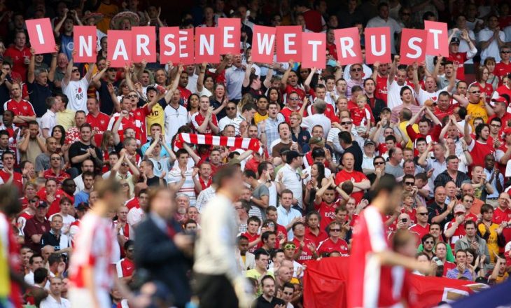 Bie faqja e Arsenal, interesim i madh për ndeshjen e fundit të Wenger
