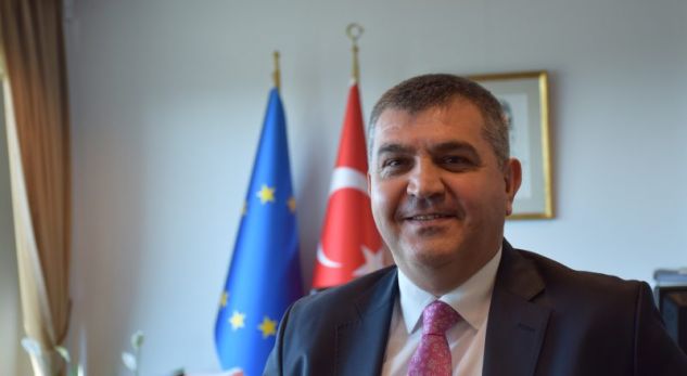 Ambasadori turk thotë se arrestimi i gylenistëve ndodhi në bashkëpunim me qeverinë e Kosovës