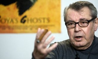 Vdes regjisori çek Millosh Forman