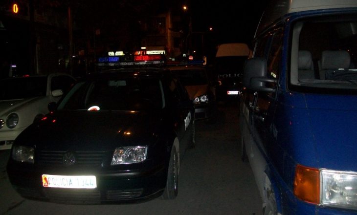 Një 32-vjeçar plagoset në bastore