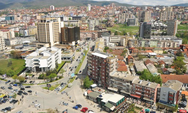 Rrugët në të cilat ndalohet qarkullimi i veturave për 1 maj