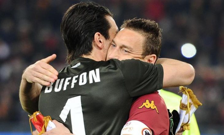 Totti i dërgon letër prekëse Buffon