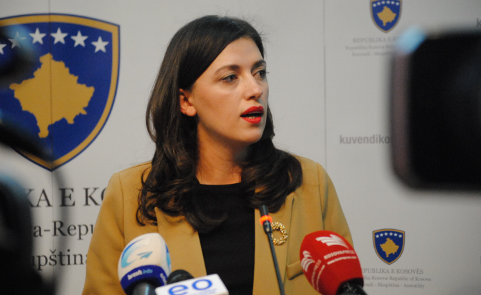 “Kosova është shndërruar në një vend që rehabiliton kriminelët, e habitshme heshtja e opozitës dhe ambasadave”