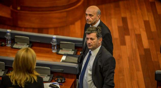 Sekretari i LDK-së i ashpër për kundërshtimin e Haradinajt që po i bënë SHBA-ve