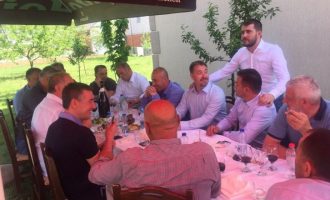 Fotoja e turpshme që vlen miliona euro