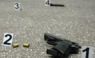 Plagoset një person në Suharekë