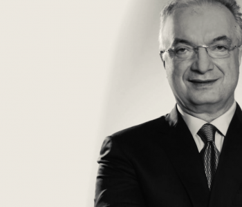 Krahu i Luftës dhe i Paqes. Dhe disa miliona për UÇK-në në mes