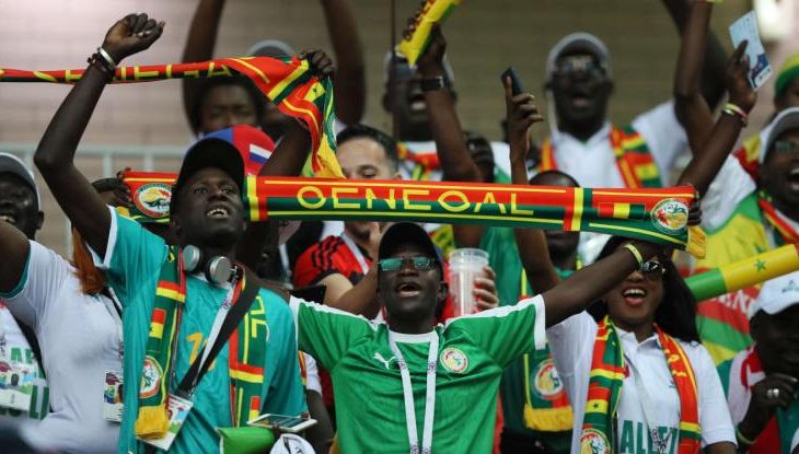 Tifozët e Senegalit impresionojnë me gjestin e tyre (Video)