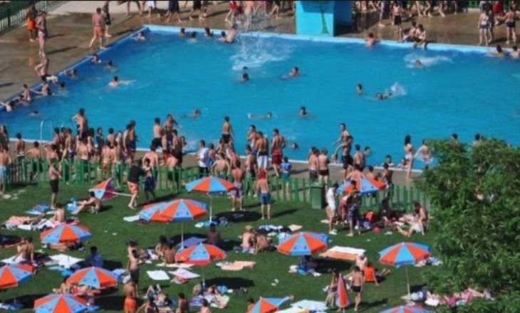 Vdes 15 vjeçari që pësoi aksident në një pishinë në Mitrovicë