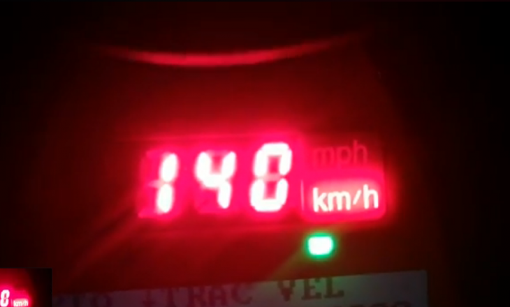 Policia kap ngasësin me 140 km/orë nën efektin e alkoolit