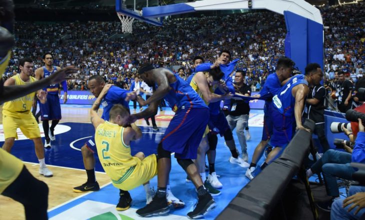 FIBA shqipton dënimet për pjesëmarrësit në rrahjen masive