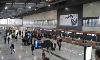 Iu gjet drogë në çantë, arrestohet një grua në Aeroportin e Prishtinës