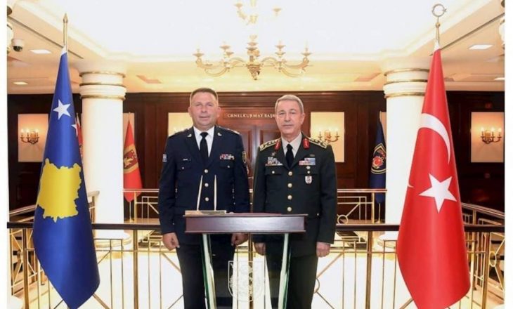 Komandanti i FSK-së shkon në Turqi për bashkëpunim