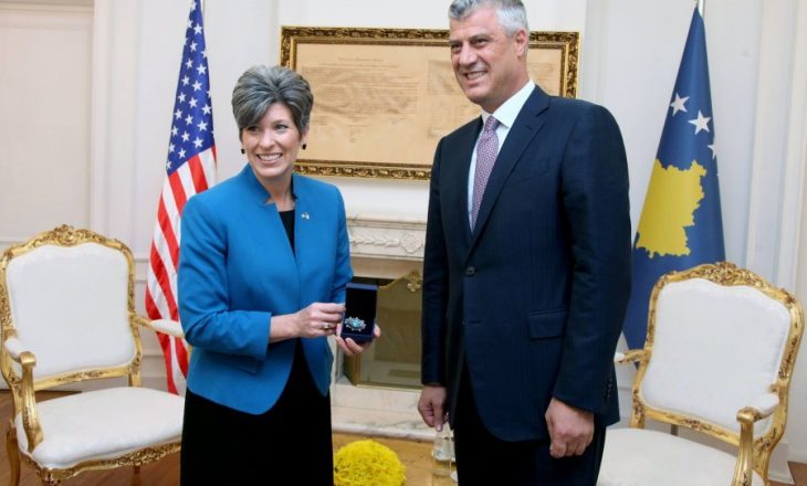 Senatorja amerikane: Rusia kërcënim për Kosovën përmes Serbisë