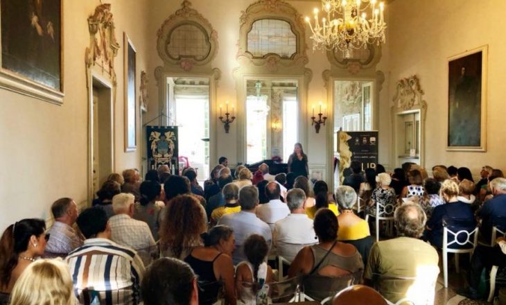 Sopranoja Marigona Qerkezi me çmim special në “Portofino”