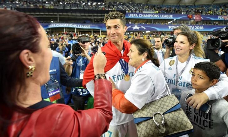 Nëna e Ronaldos lëshon ‘bombën’: “Gjithçka është gati…”
